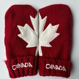 Team Canada HBC Vancouver 2010 Olympics Collectible Mittens Size Adult L/XL